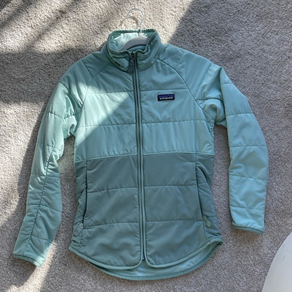 Zip up - Picture 1 of 4